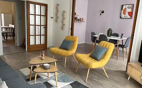 Appartement T4 70M2 - Meuble - Centre Ville - Proche Thermes